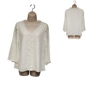 CABLE & GAUGE Off White V-Neck 3/4” Bell Sleeve Lace Blouse Size Large